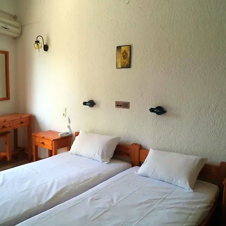 Gefyra Hotel 2*