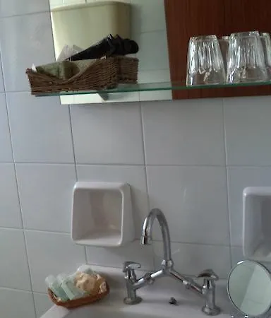 Otel Gefyra